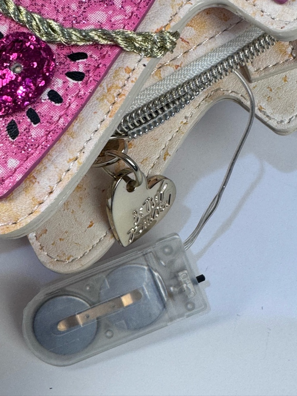 Betsey Johnson Kitsch Christmas Tree Crossbody Bag Purse Lights up RARE euc - Picture 6 of 16